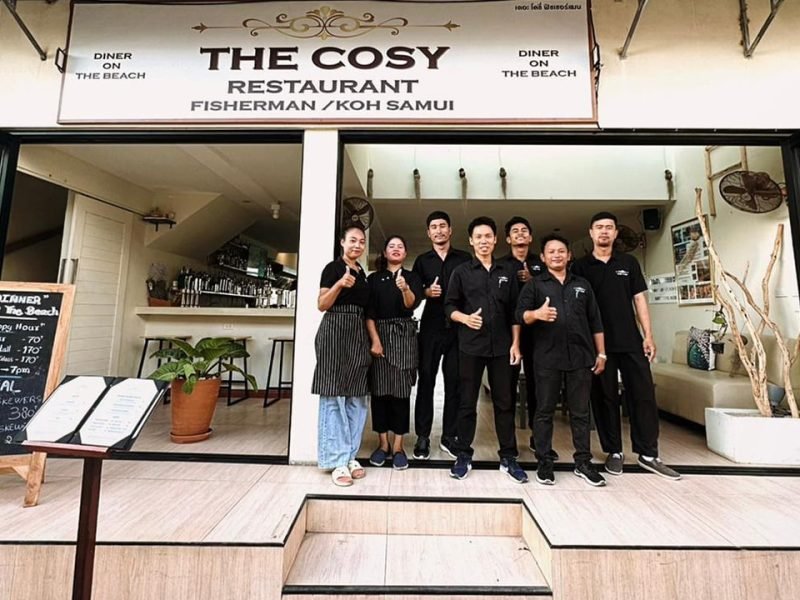Team restaurant The Cosy Fisherman's Village, Bophut, Koh Samui.